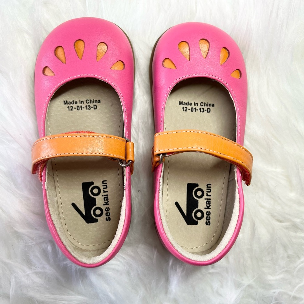 see Kai run hot pink Mary Jane US 9, EU 25